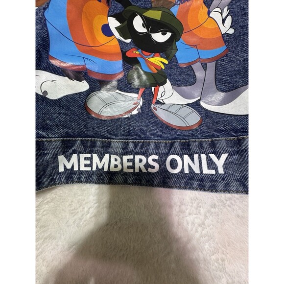 Members Only X Space Jam Looney Tunes Denim Jean Jacket Sz M Graphic Print - Picture 13 of 13